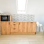 Kempingzator شقة